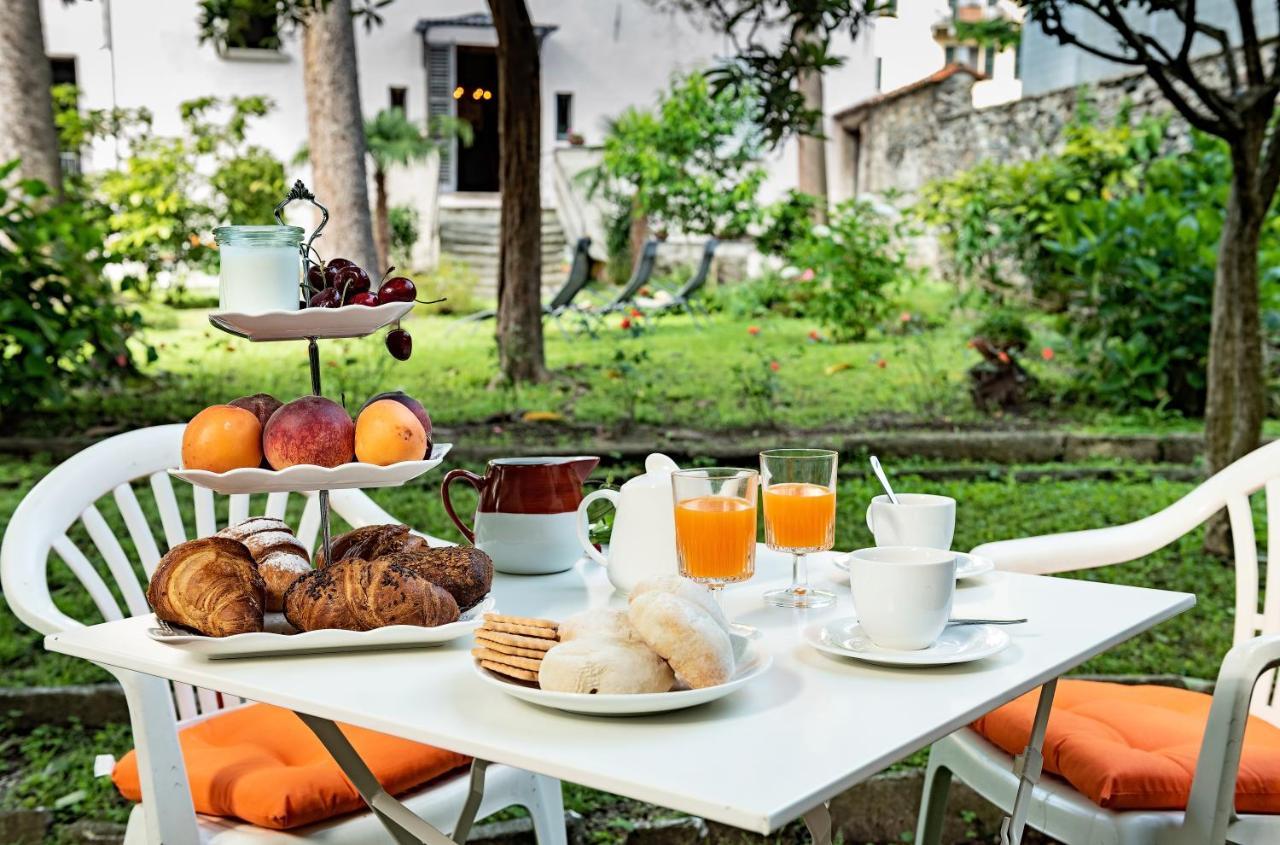 דונגו B&B Villa Rosalinda מראה חיצוני תמונה