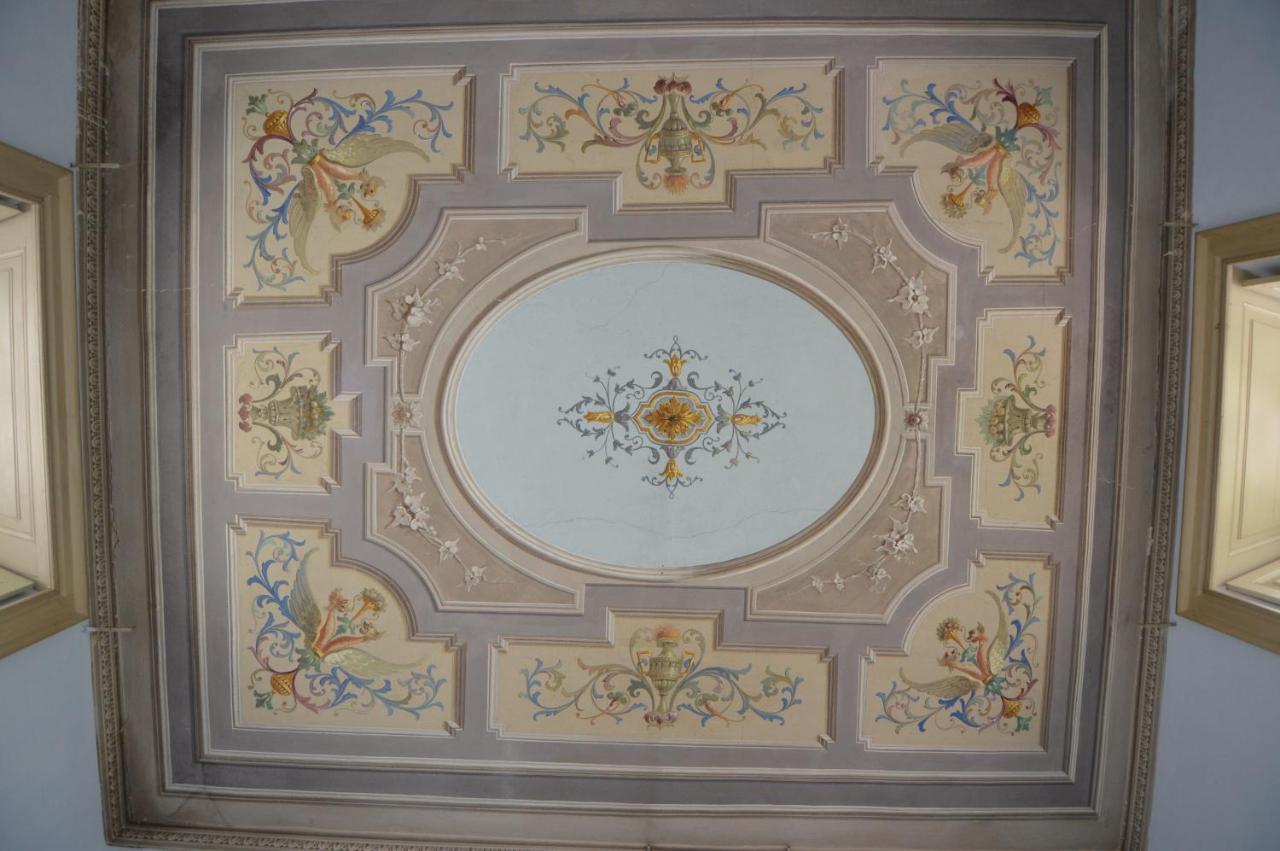 דונגו B&B Villa Rosalinda מראה חיצוני תמונה